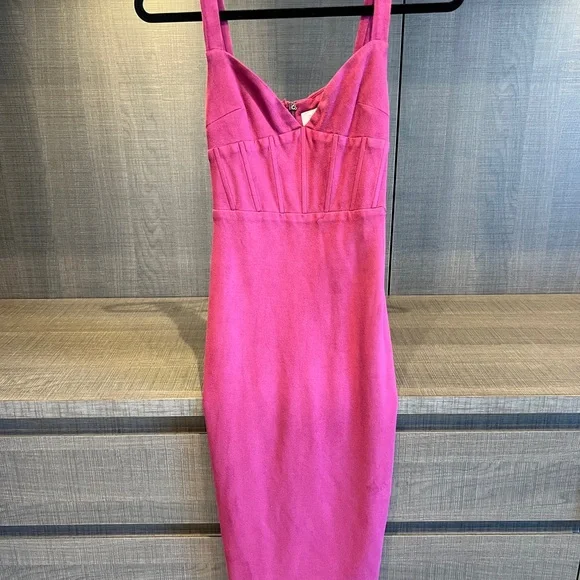 Oh Polly Midi Dress - Worn Once! - Picture 1 of 5